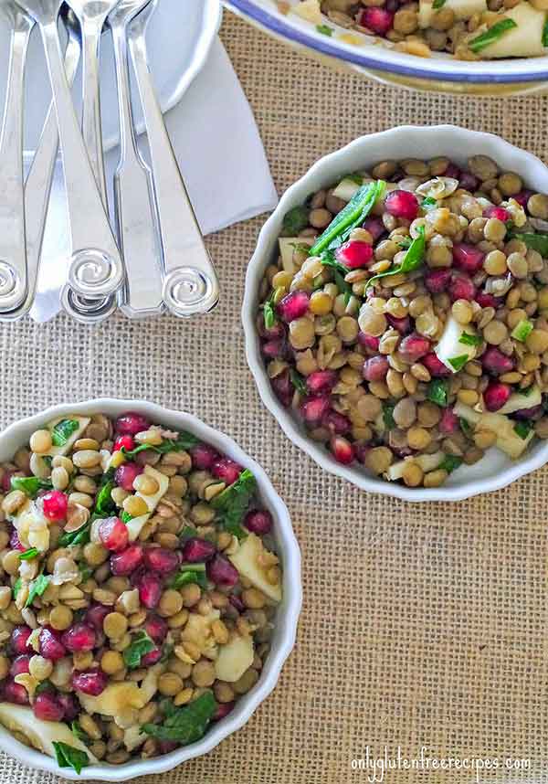 lentil and pomegranate salad ina bowl