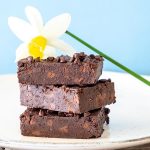 brownies, chickpea,dates,chocolate