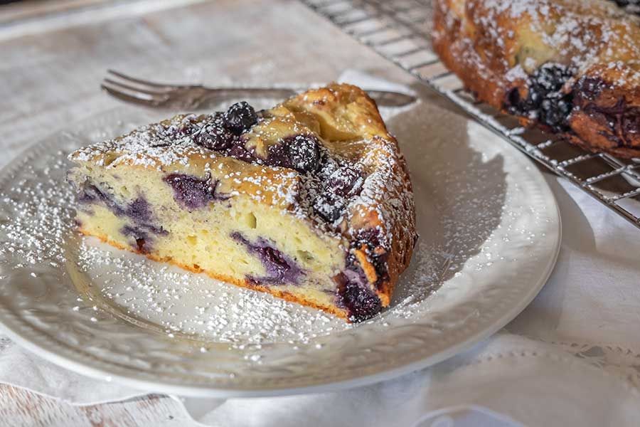 ricotta blueberry breakfast cake, gluten free