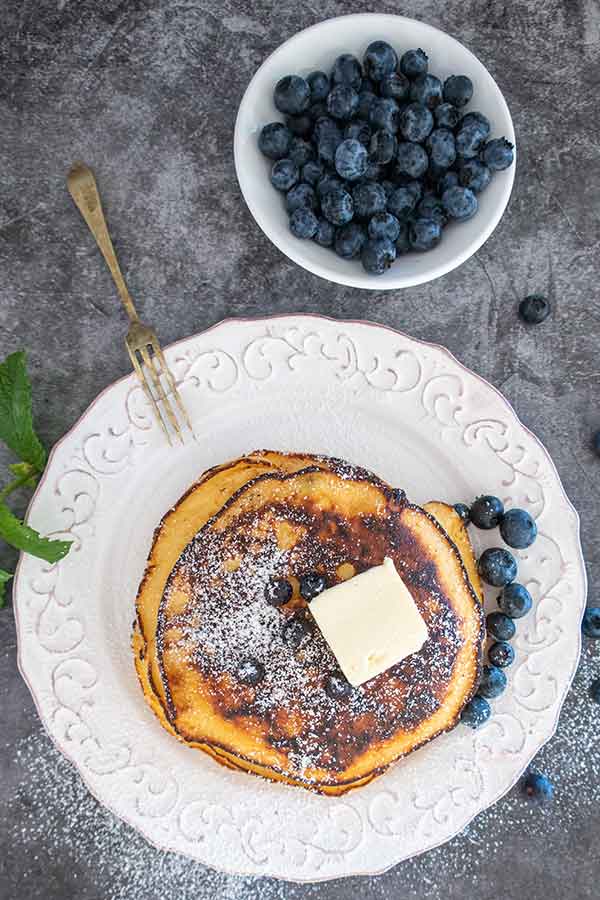 gluten-free blueberry maple pancakes