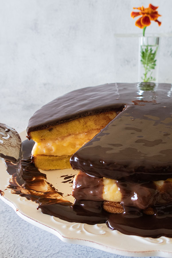 Boston cream pie, gluten-free